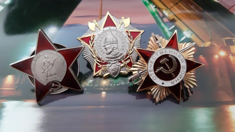 41ffa74a-c7f0-55ef-b7dc-0c6e2e8a004e.jpg