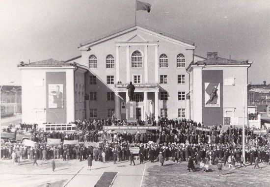 Дворец культуры «Металлург»2.jpg