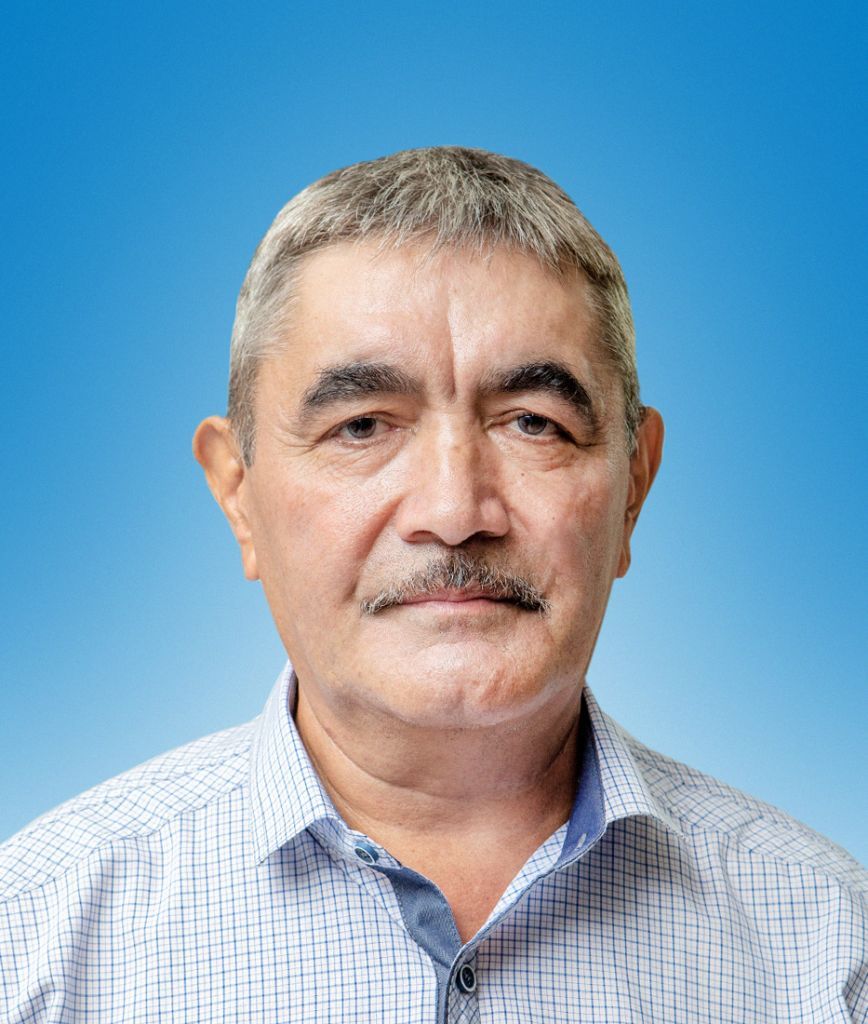 Халилов Рафик.jpg