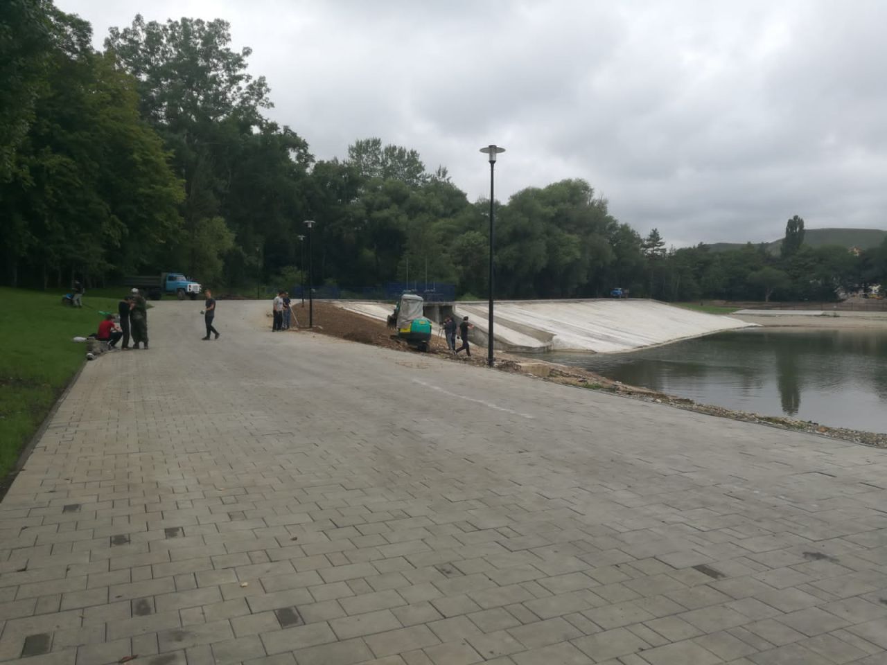 Озеро в кисловодске 2024 где находится. Кисловодск старое озеро 2023. Новое озеро в кисловодске 2023. Новое озеро в кисловодске 2022. Озеро в кисловодске 2024 где находится.