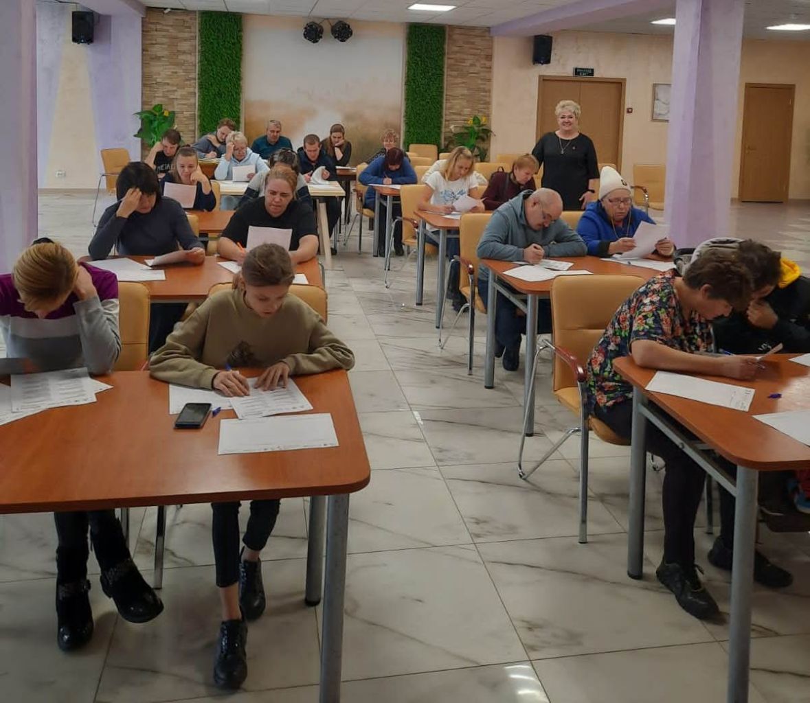 004.jpg