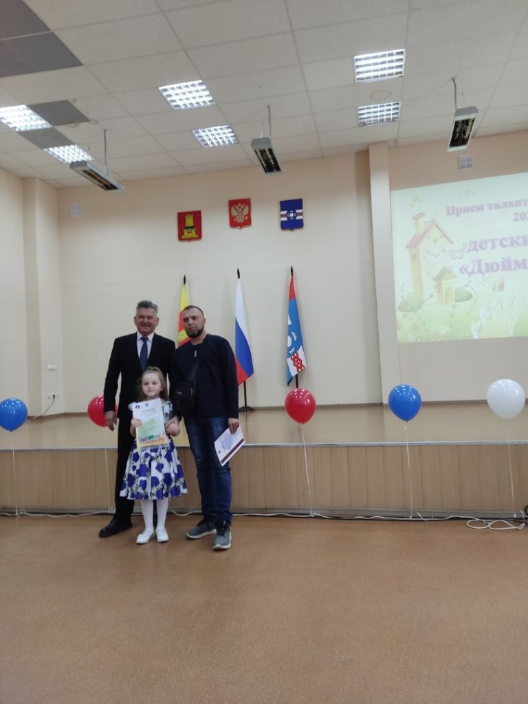 XenSvUrBgrY.jpg