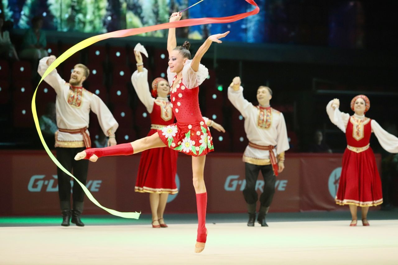 Rhythmic Gymnastics резинка